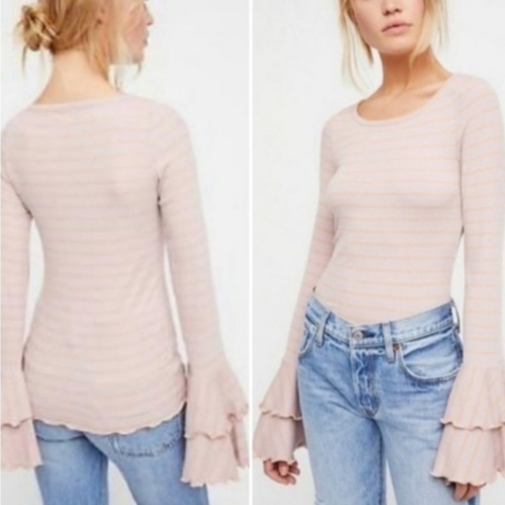 We the free bell sleeve striped pink long sleeve top 
Scoop neck size small